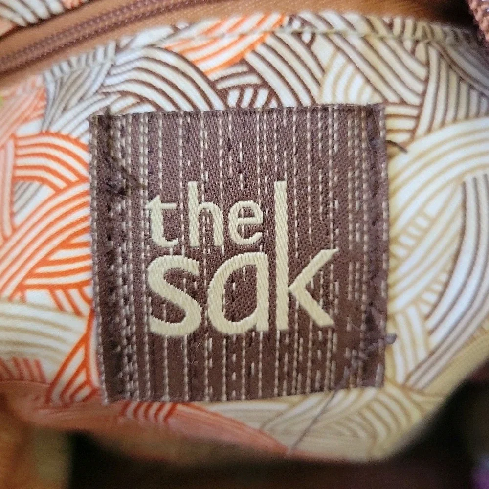 The Sak Indio Slouchy Hobo Bag Tan Brown Leather Boho Chic Effortless Western